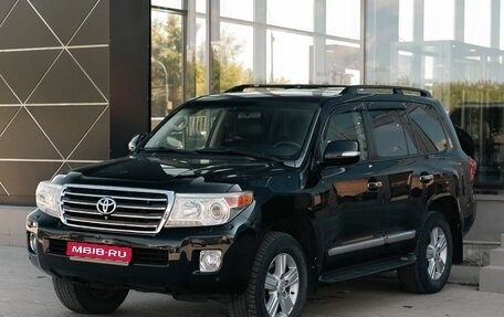 Toyota Land Cruiser 200, 2012 год, 3 530 000 рублей, 1 фотография