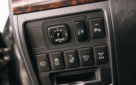 Toyota Land Cruiser 200, 2012 год, 3 530 000 рублей, 17 фотография