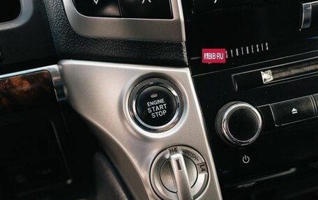 Toyota Land Cruiser 200, 2012 год, 3 530 000 рублей, 15 фотография