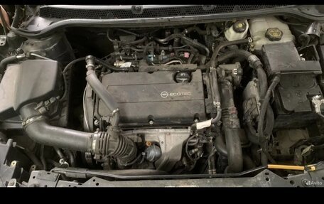 Opel Astra J, 2011 год, 620 000 рублей, 6 фотография