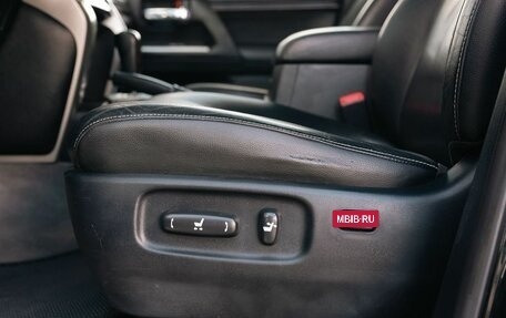 Toyota Land Cruiser 200, 2012 год, 3 530 000 рублей, 18 фотография