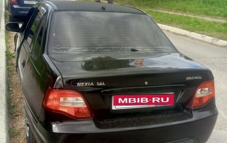 Daewoo Nexia I рестайлинг, 2009 год, 110 000 рублей, 2 фотография