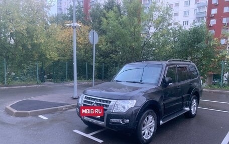 Mitsubishi Pajero IV, 2014 год, 2 850 000 рублей, 8 фотография