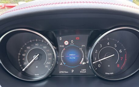 Jaguar E-Pace, 2018 год, 2 900 000 рублей, 4 фотография
