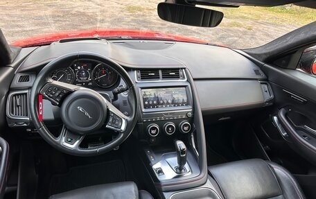 Jaguar E-Pace, 2018 год, 2 900 000 рублей, 3 фотография