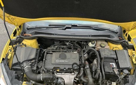 Opel Astra J, 2013 год, 900 000 рублей, 8 фотография