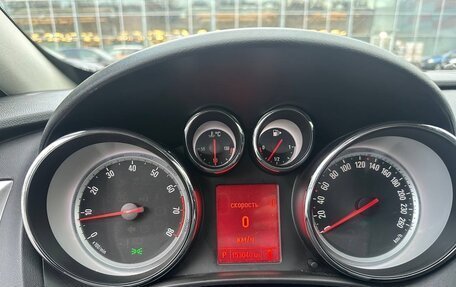 Opel Astra J, 2013 год, 900 000 рублей, 10 фотография