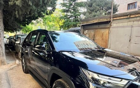 Toyota RAV4, 2024 год, 5 500 000 рублей, 10 фотография