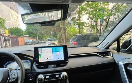 Toyota RAV4, 2024 год, 5 500 000 рублей, 4 фотография