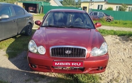 Hyundai Sonata IV рестайлинг, 2005 год, 415 000 рублей, 1 фотография