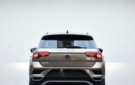 Volkswagen T-Roc I, 2021 год, 1 850 000 рублей, 5 фотография