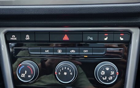 Volkswagen T-Roc I, 2021 год, 1 850 000 рублей, 7 фотография
