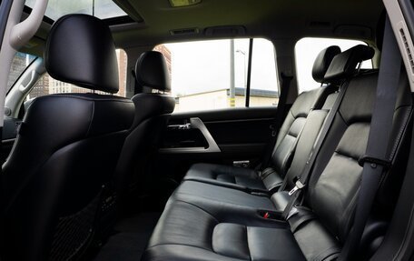 Toyota Land Cruiser 200, 2014 год, 4 399 000 рублей, 16 фотография
