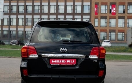 Toyota Land Cruiser 200, 2014 год, 4 399 000 рублей, 7 фотография