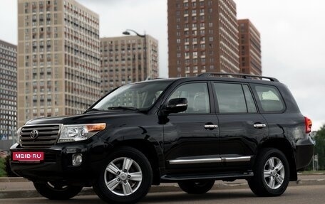 Toyota Land Cruiser 200, 2014 год, 4 399 000 рублей, 19 фотография