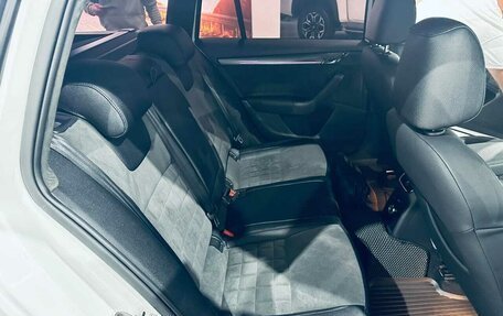Skoda Octavia, 2017 год, 2 500 000 рублей, 7 фотография