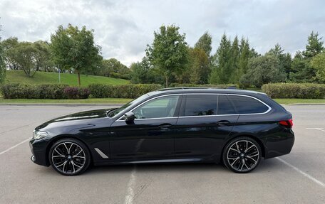BMW 5 серия, 2022 год, 6 900 000 рублей, 3 фотография