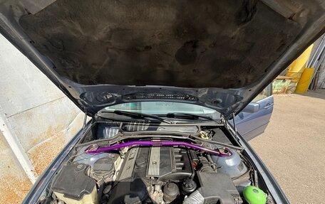 BMW 3 серия, 2001 год, 460 000 рублей, 11 фотография