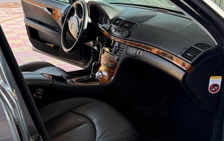 Mercedes-Benz E-Класс, 2006 год, 1 150 000 рублей, 3 фотография