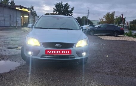 Ford Focus II рестайлинг, 2006 год, 550 000 рублей, 6 фотография