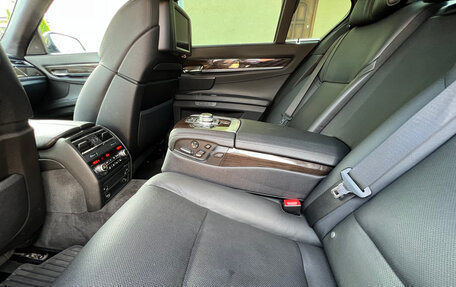 BMW 7 серия, 2012 год, 2 300 000 рублей, 20 фотография