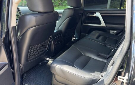 Toyota Land Cruiser 200, 2016 год, 5 700 000 рублей, 11 фотография