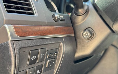 Toyota Land Cruiser 200, 2016 год, 5 700 000 рублей, 20 фотография