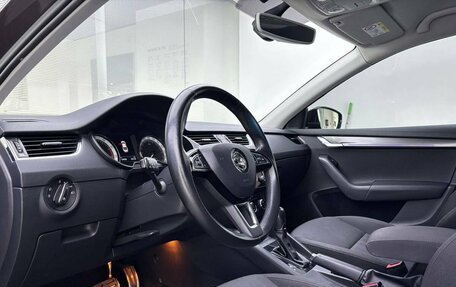 Skoda Octavia, 2017 год, 1 785 000 рублей, 16 фотография