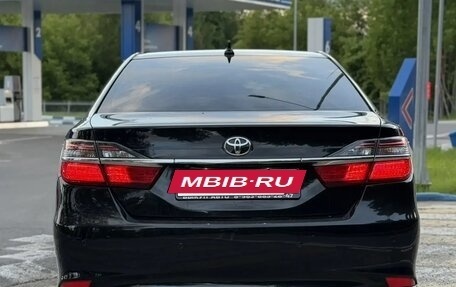Toyota Camry, 2016 год, 1 900 000 рублей, 4 фотография