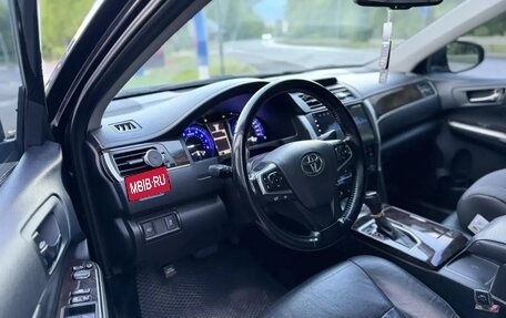 Toyota Camry, 2016 год, 1 900 000 рублей, 11 фотография