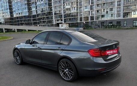 BMW 3 серия, 2015 год, 1 800 000 рублей, 2 фотография