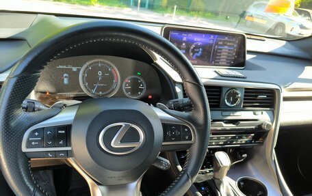 Lexus RX IV рестайлинг, 2018 год, 4 600 000 рублей, 14 фотография