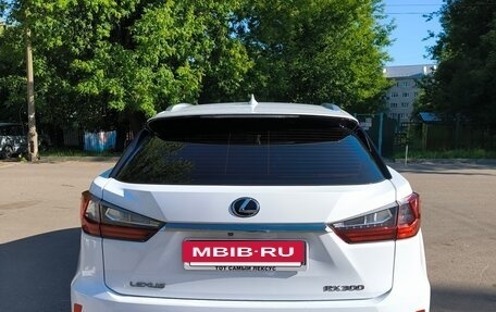 Lexus RX IV рестайлинг, 2018 год, 4 600 000 рублей, 8 фотография