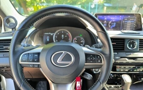 Lexus RX IV рестайлинг, 2018 год, 4 600 000 рублей, 17 фотография