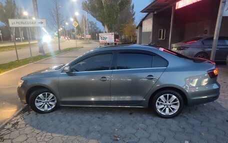 Volkswagen Jetta VI, 2016 год, 1 900 000 рублей, 2 фотография
