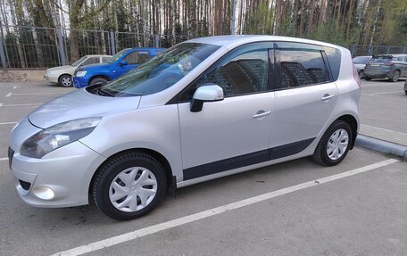 Renault Scenic III, 2010 год, 650 000 рублей, 6 фотография