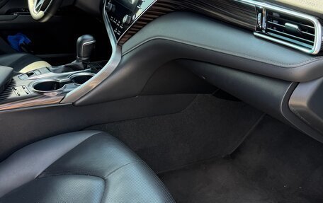 Toyota Camry, 2020 год, 3 150 000 рублей, 17 фотография