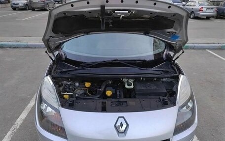 Renault Scenic III, 2010 год, 650 000 рублей, 4 фотография
