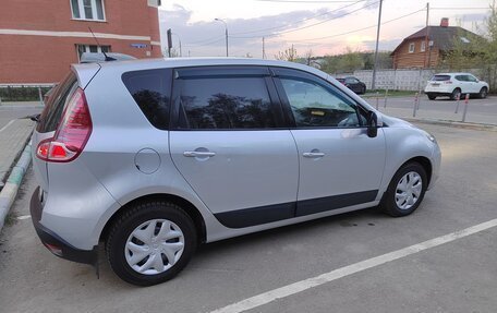 Renault Scenic III, 2010 год, 650 000 рублей, 14 фотография