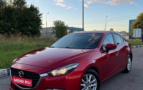 Mazda 3, 2018 год, 1 780 000 рублей, 1 фотография