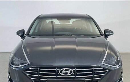 Hyundai Sonata VIII, 2021 год, 2 600 000 рублей, 2 фотография