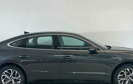 Hyundai Sonata VIII, 2021 год, 2 600 000 рублей, 7 фотография