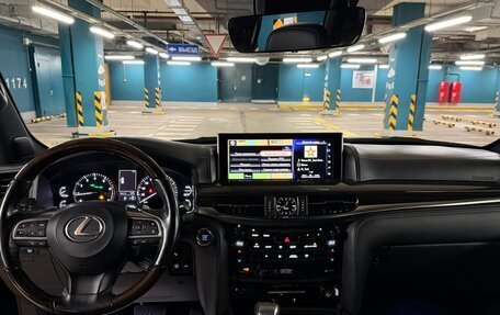 Lexus LX III, 2017 год, 6 050 000 рублей, 10 фотография