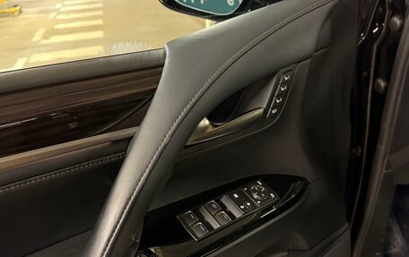Lexus LX III, 2017 год, 6 050 000 рублей, 12 фотография