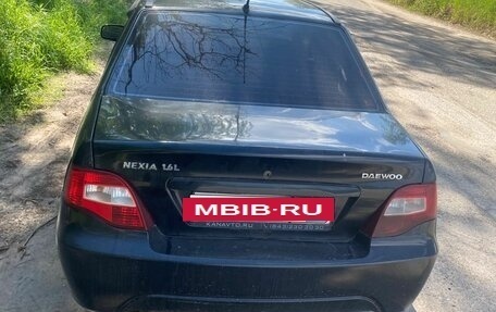 Daewoo Nexia I рестайлинг, 2009 год, 80 000 рублей, 2 фотография