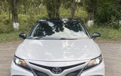 Toyota Camry, 2021 год, 3 000 000 рублей, 1 фотография