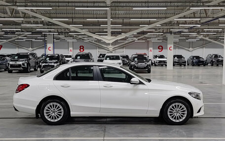 Mercedes-Benz C-Класс, 2018 год, 2 780 000 рублей, 4 фотография