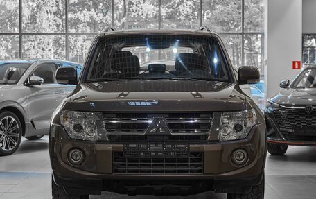 Mitsubishi Pajero IV, 2012 год, 1 799 000 рублей, 2 фотография
