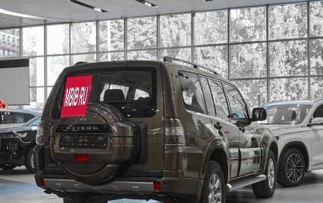 Mitsubishi Pajero IV, 2012 год, 1 799 000 рублей, 6 фотография