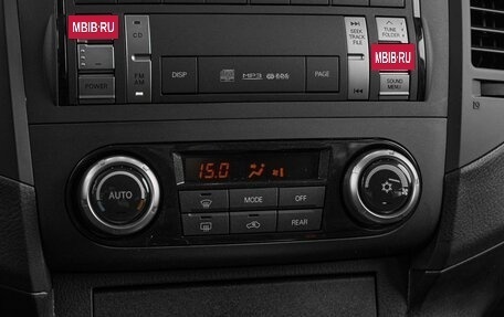 Mitsubishi Pajero IV, 2012 год, 1 799 000 рублей, 17 фотография